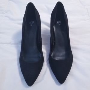 Suede black heels stiletto